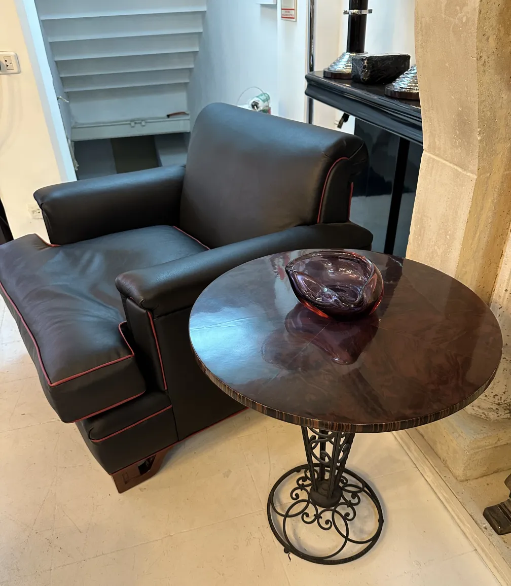 bellissimo vetro di murano in forma decorativa, colori eleganti