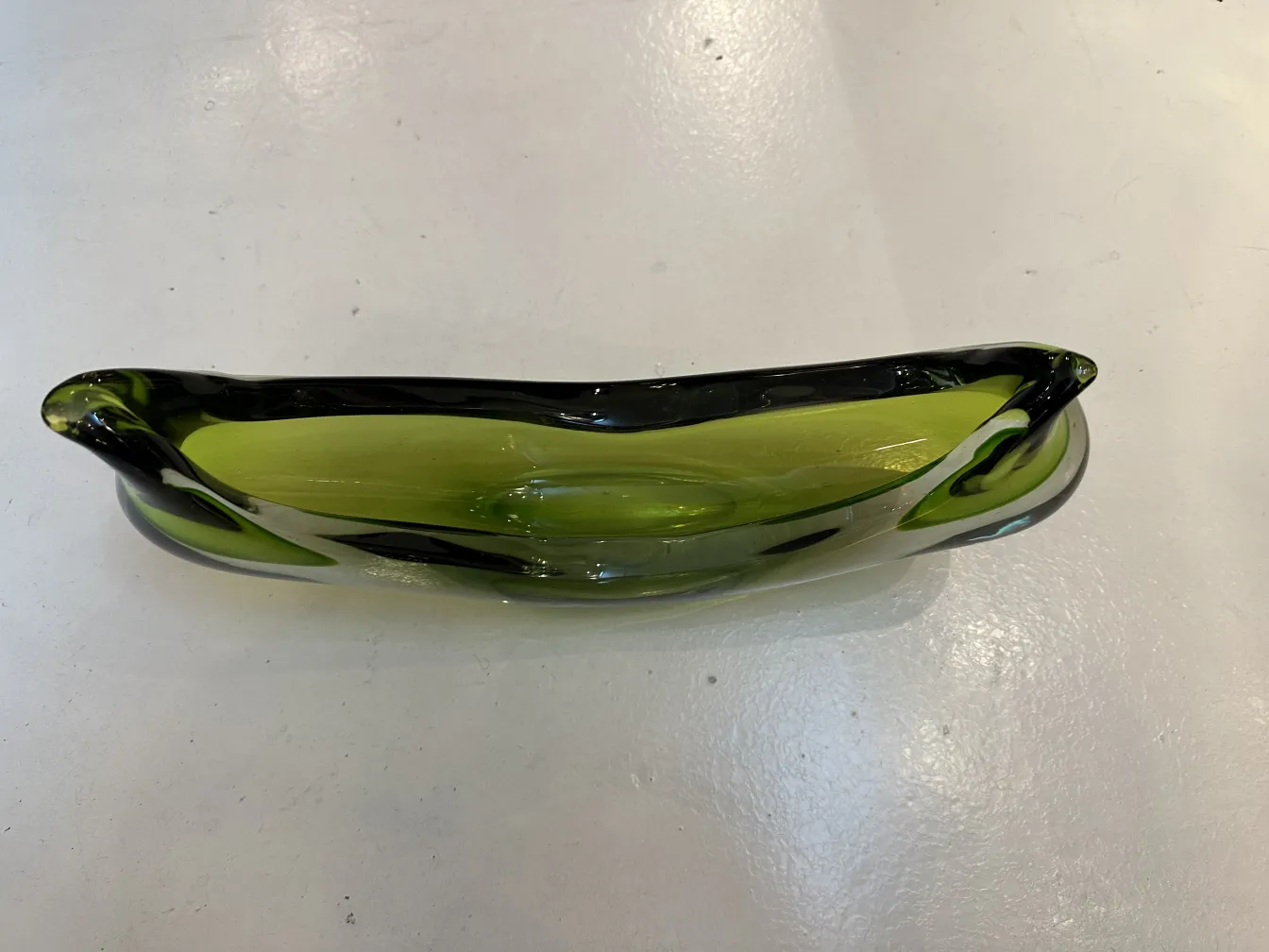 cristal de murano antique de couleur verte