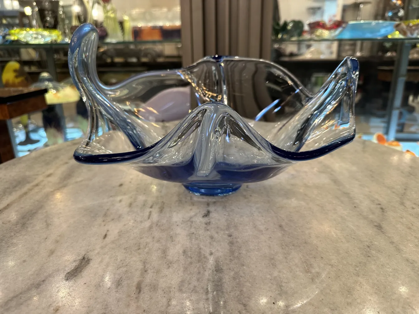 dekorative Schüssel aus Murano-Glas mit blauen Tönen