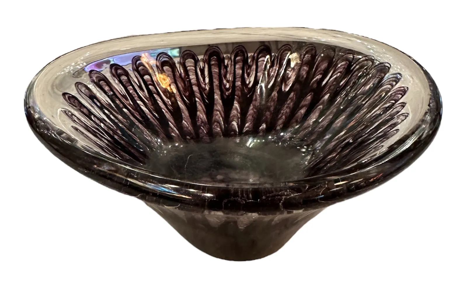 antische Schüssel aus Murano-Glas mit welligem Design