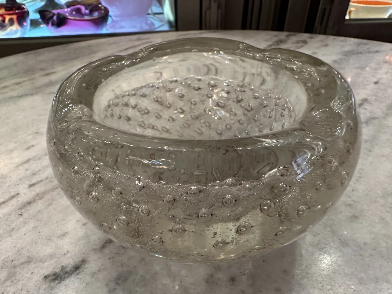 tigela de cristal de murano com bolhas decorativas