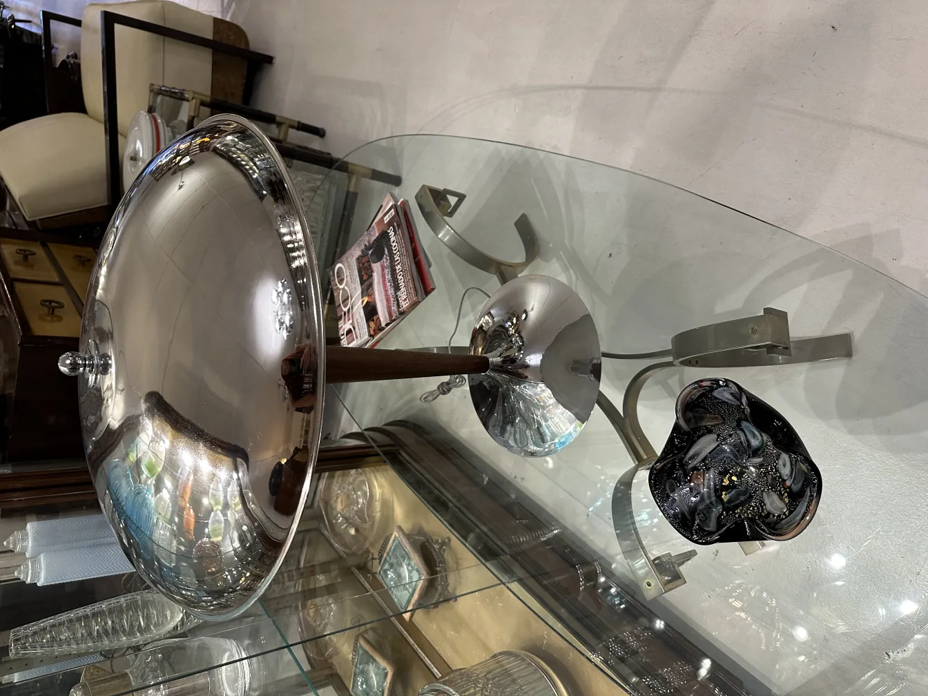 Pieza antigua de cristal de Murano con formas decorativas