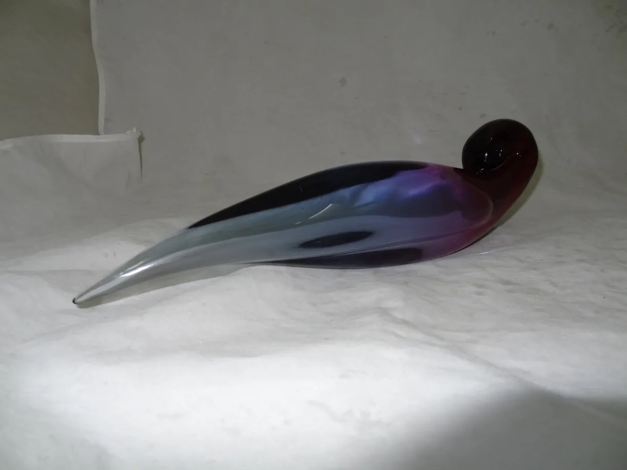 vetro di murano decorativo in colori blu e viola