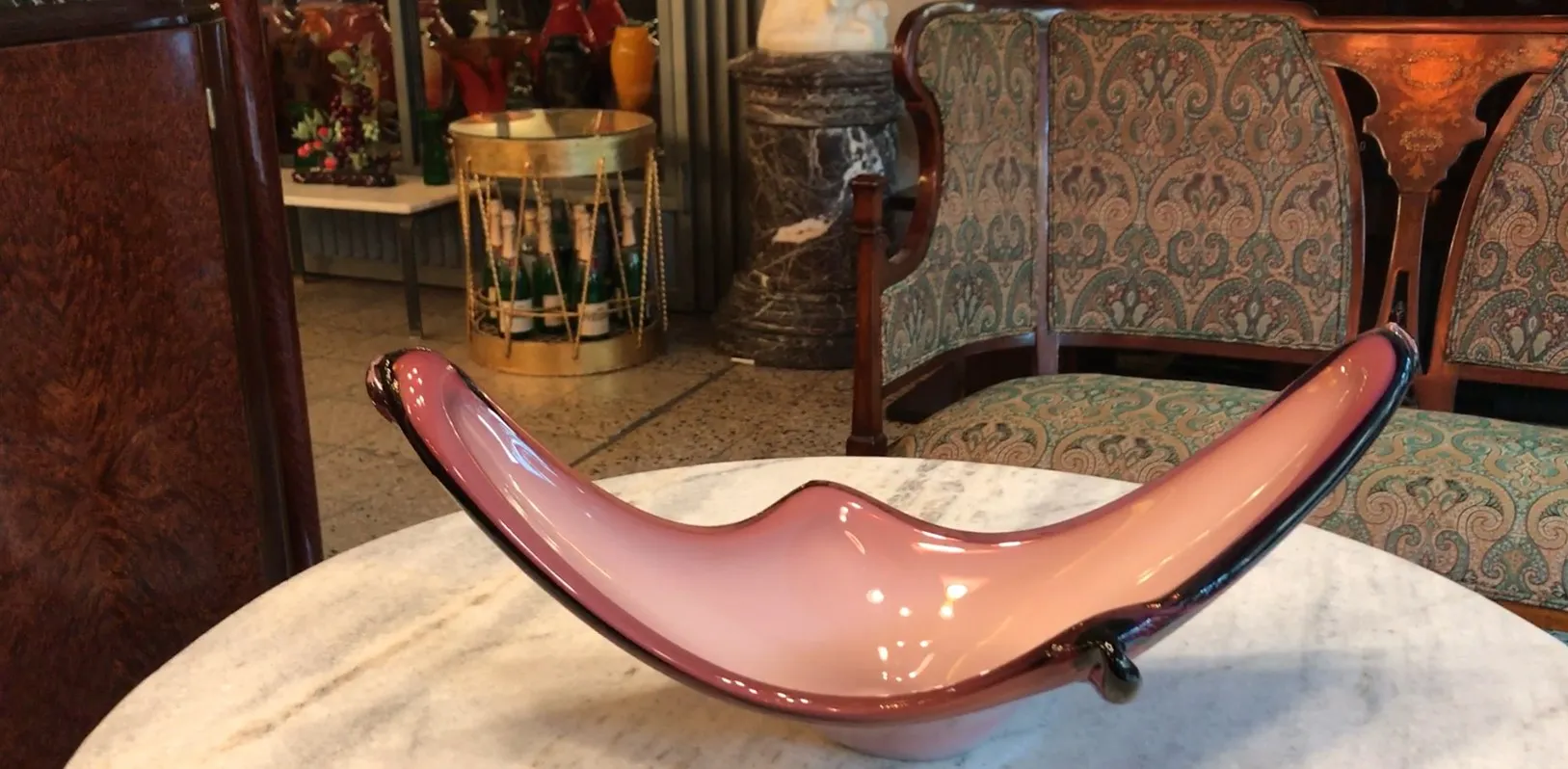 bowl de cristal de murano en tonos rosados y negros