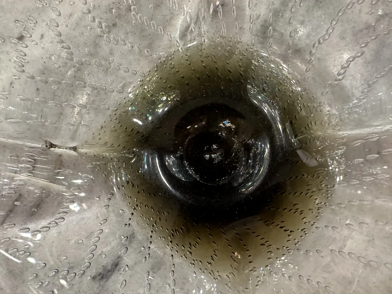 古代ムラノグラスの水滴パターン