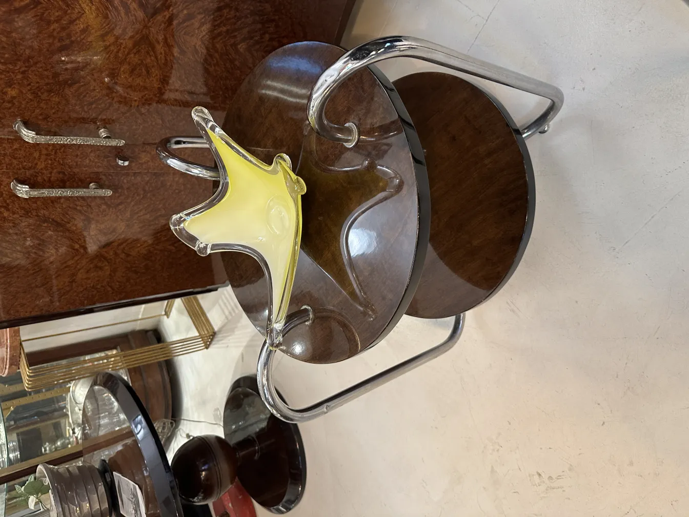 Cristal de Murano decorativo antigo na cor amarela