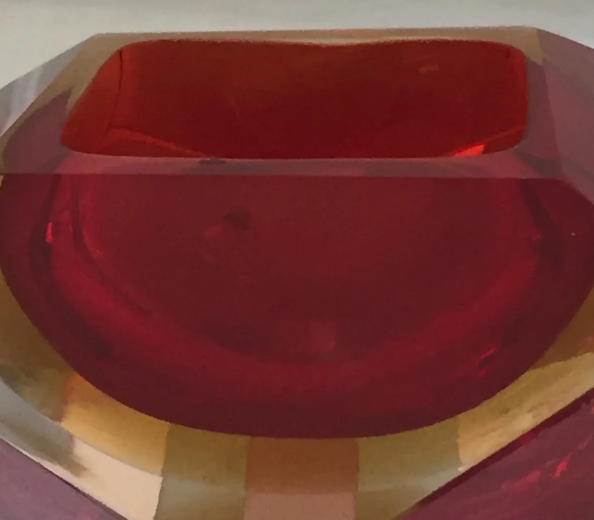 ciotola antica in vetro di murano rosso