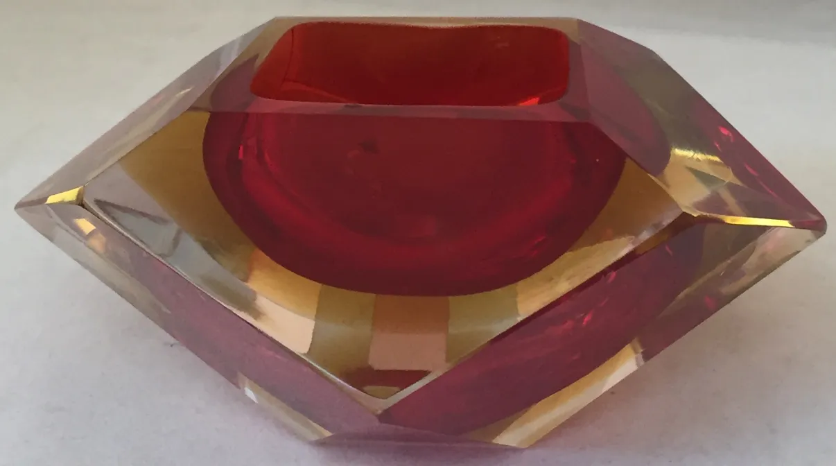 Cristal de Murano décoratif en forme de diamant, rouge et doré