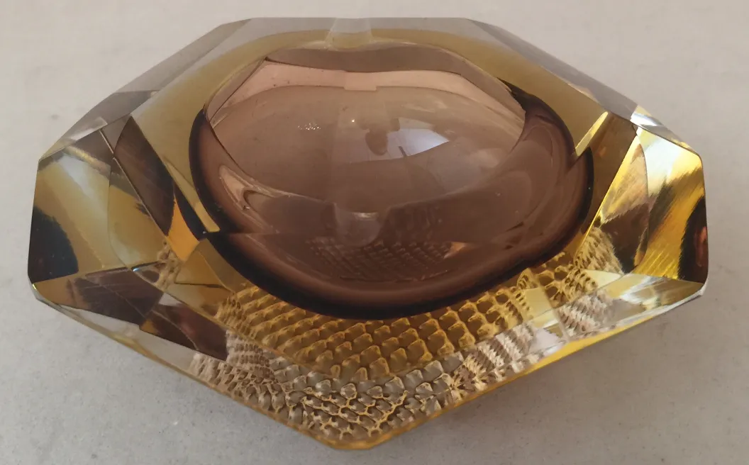 octagonal shaped decorative murano glass piece