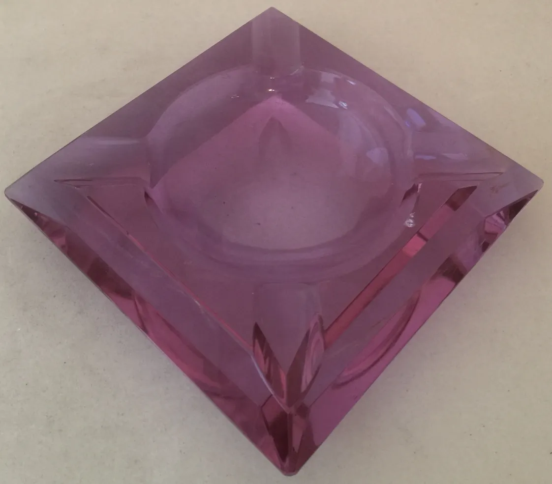 antiker Murano-Glas Aschenbecher in hellrosa quadratischer Form
