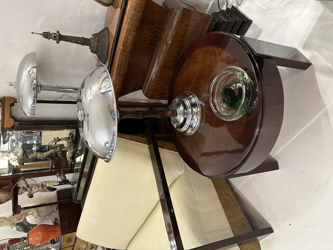 古いムラーノガラスのボウルで、緑と透明なデザイン