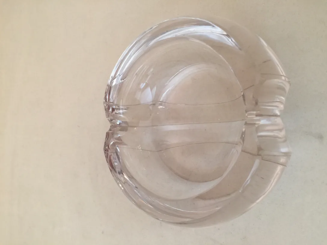 murano-glas mit markantem design und eleganten formen