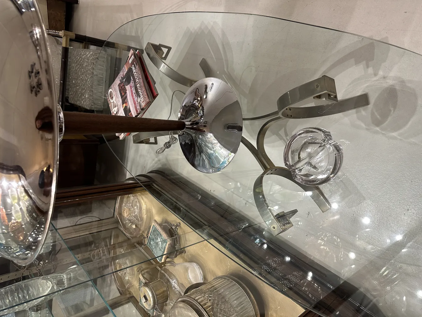 decoração antiga de cristal de murano com formas elegantes