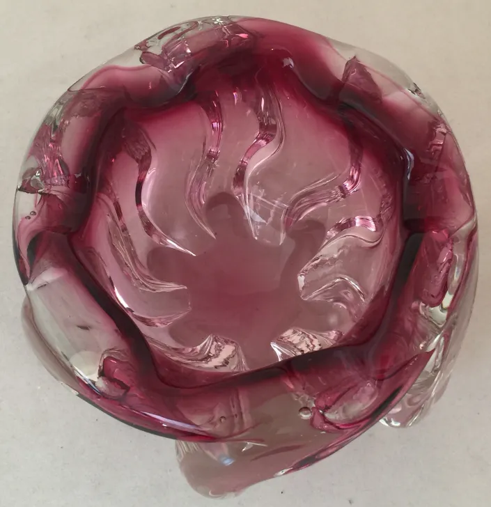 decorative murano glass in pink with flowing shapes