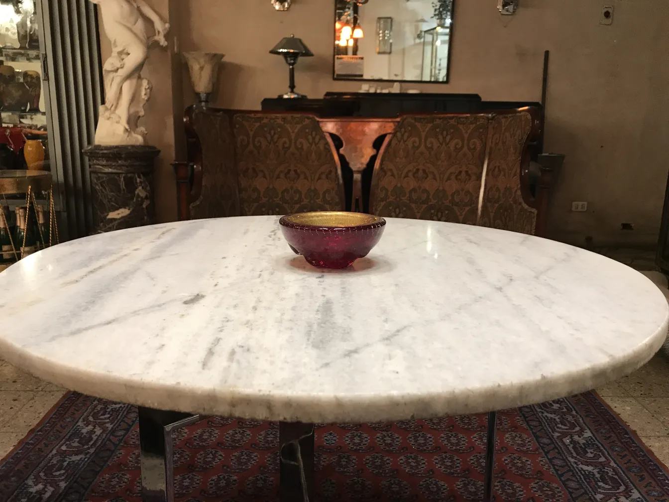 bowl antigüedad cristal de murano en mesa de mármol