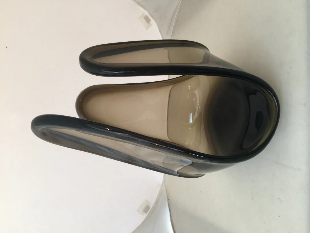 murano glass sculpture with fluid shapes and smoky tones