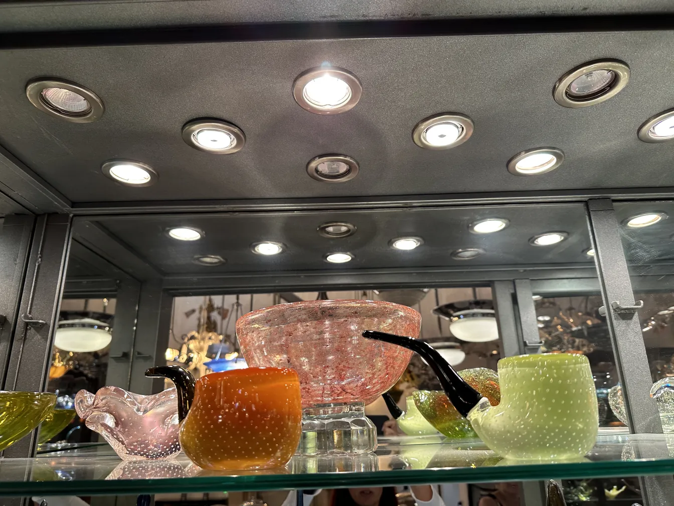 ensemble ancien de cristaux de murano aux couleurs vives