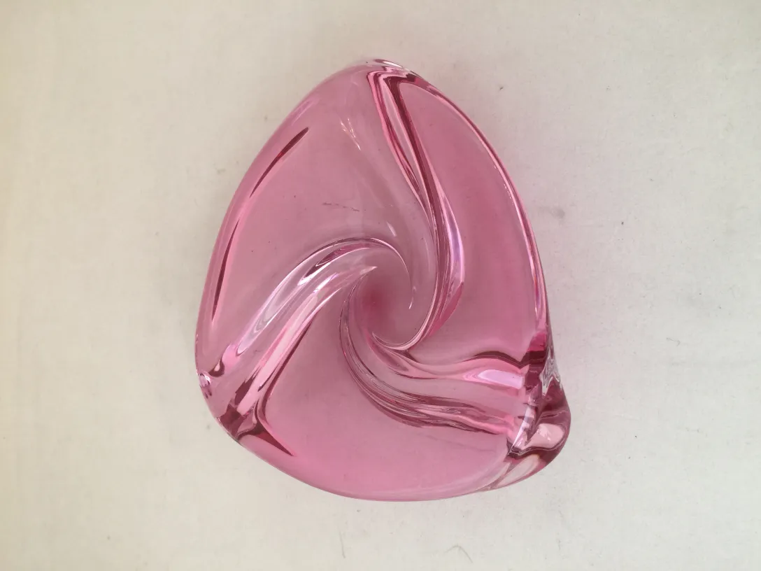 Cristal de Murano ancien en forme triangulaire, rose clair