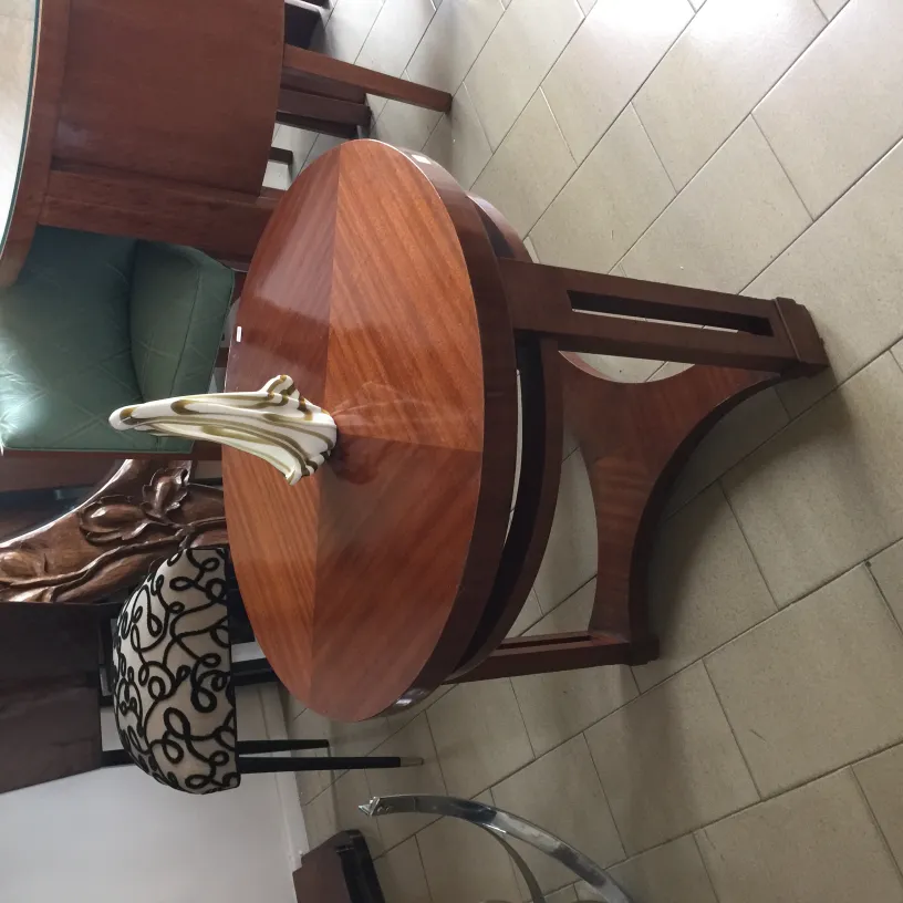 Table with decorative antique Murano glass