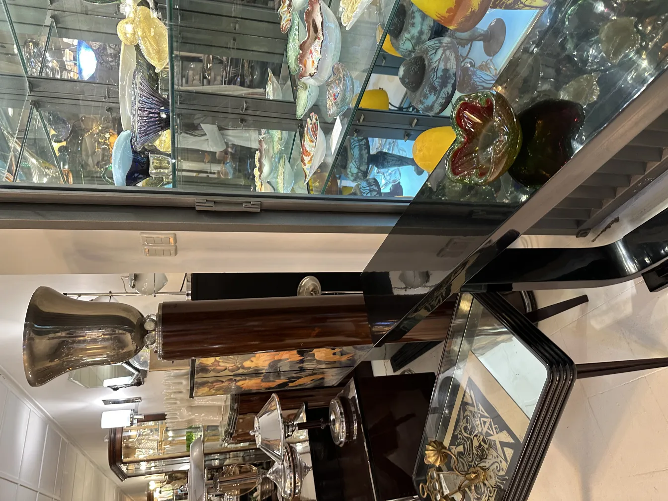 Antiguo cristal de murano en color verde y rojo, decorativo.