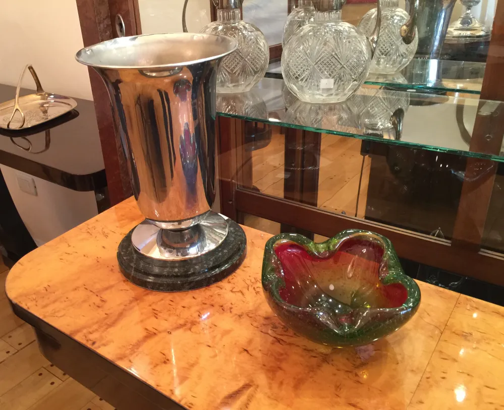 bol décoratif en cristal de murano avec des couleurs vives