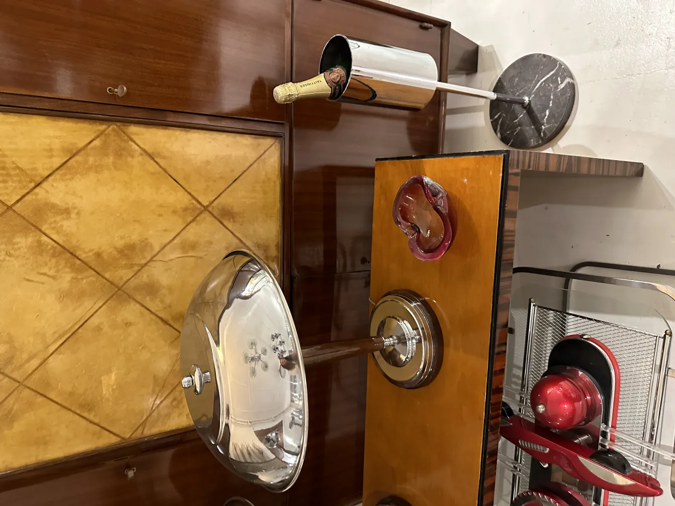 decorativo antico vetro di Murano con design attraente e brillante