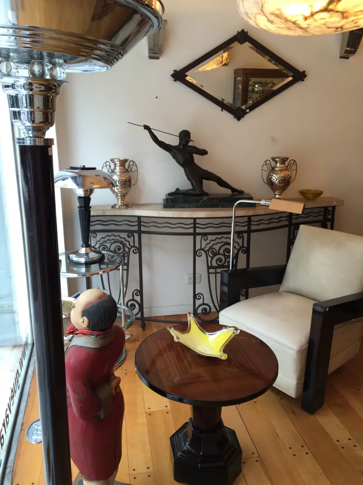 Antique Murano glass in an elegant and distinctive setting.