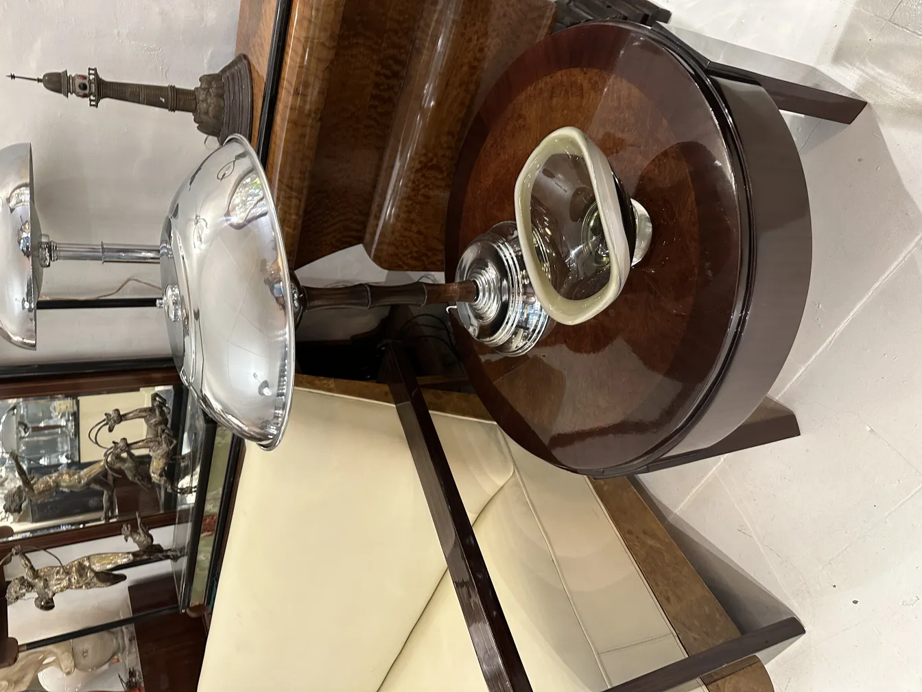 antike Tischlampe mit Murano-Glas und elegantem Metall