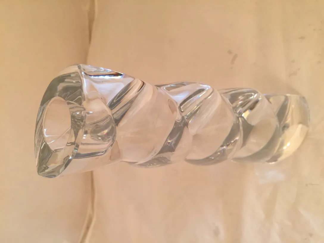 decorative murano glass piece with a wavy shape
