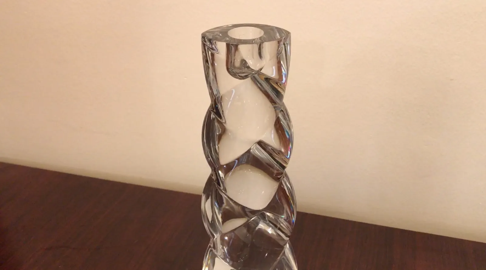 pièce de cristal de murano ancienne avec forme distinctive