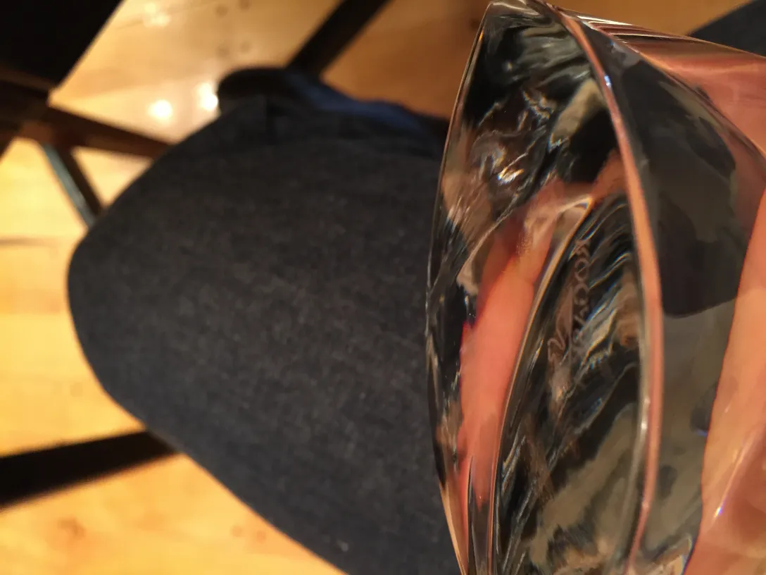 闪亮的古老穆拉诺玻璃装饰