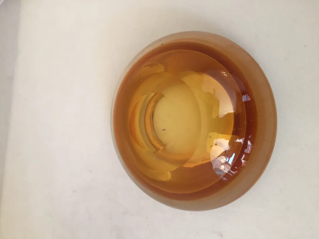 tigela de cristal de murano antiga em tons âmbar