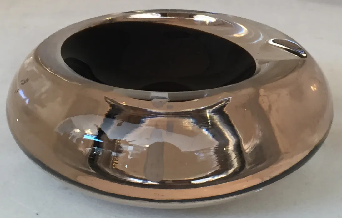 antigo cristal de murano decorativo com forma redonda e brilho