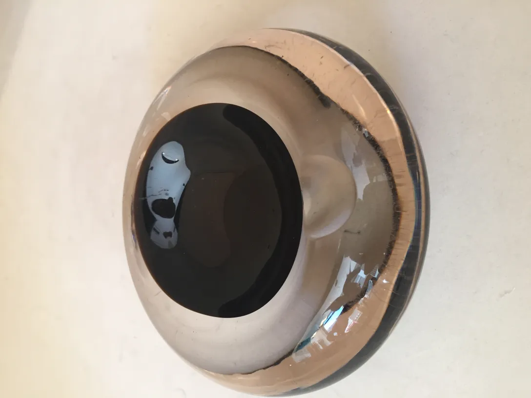 ancien cristal de murano rond avec décoration noire