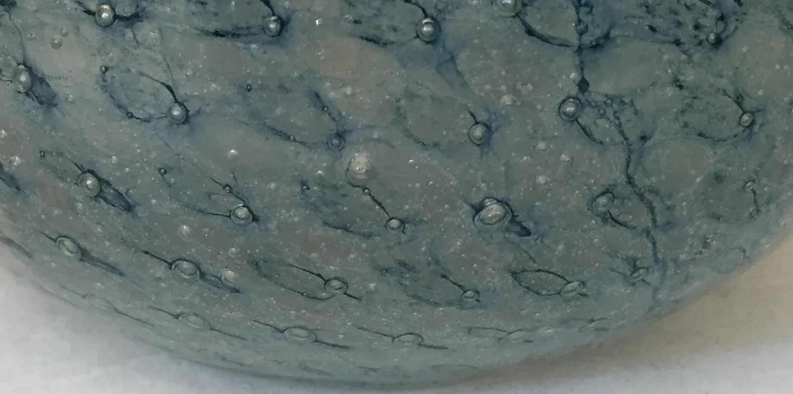 Antikes Murano-Glas mit Aqua-Design und Blasen