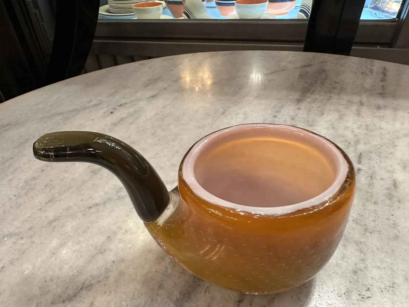 vaso antigo de cristal de murano em tons de âmbar