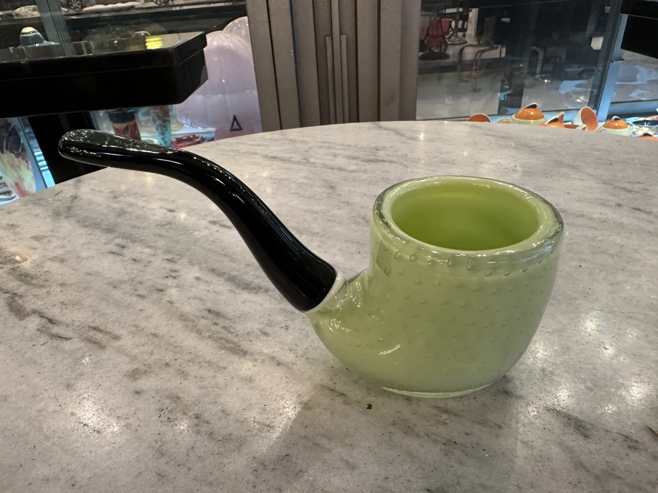 Antikes Murano-Glas in Pfeifenform, hellgrüne Farbe