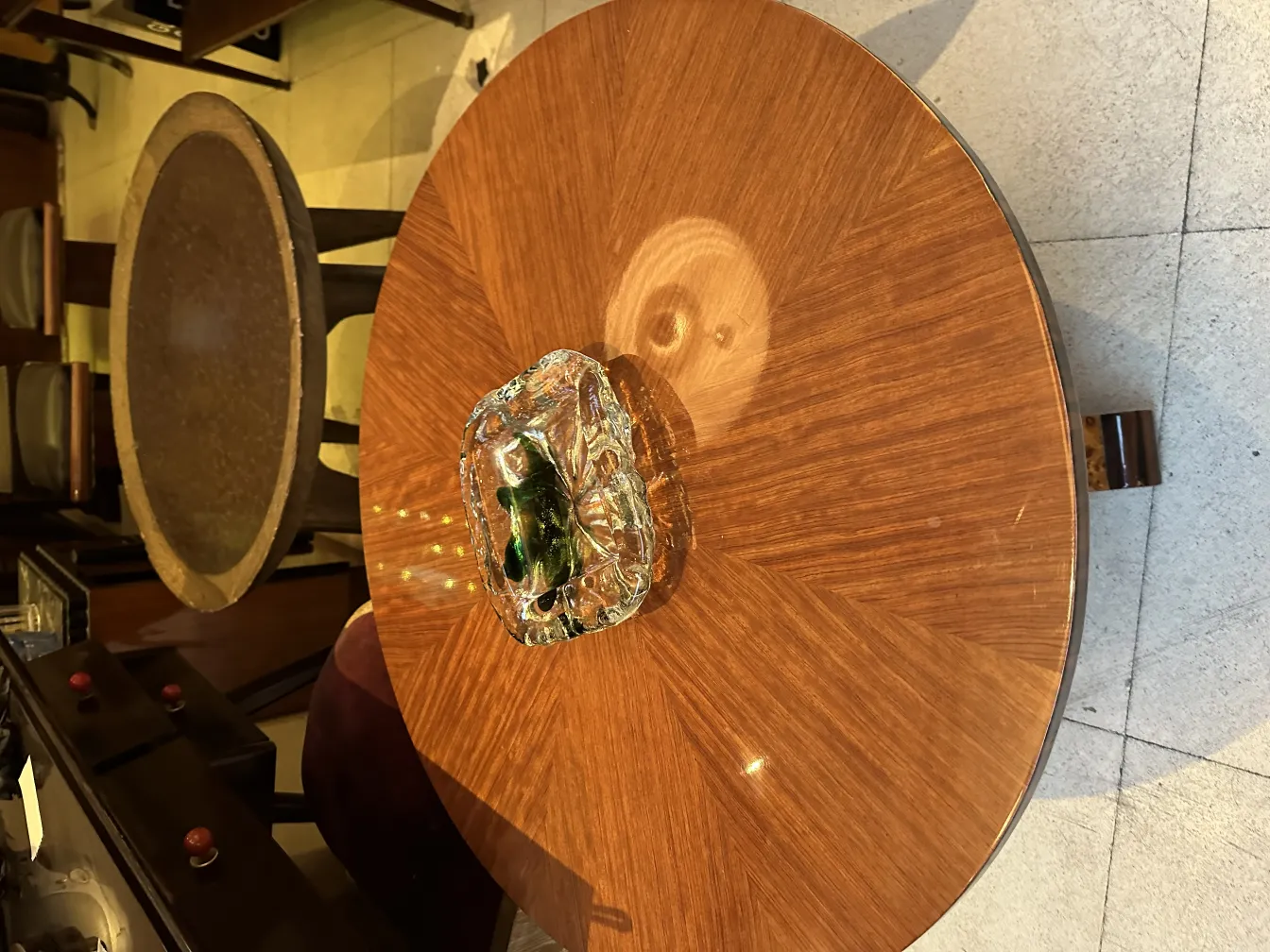 antigua figura de cristal de murano con detalles verdes