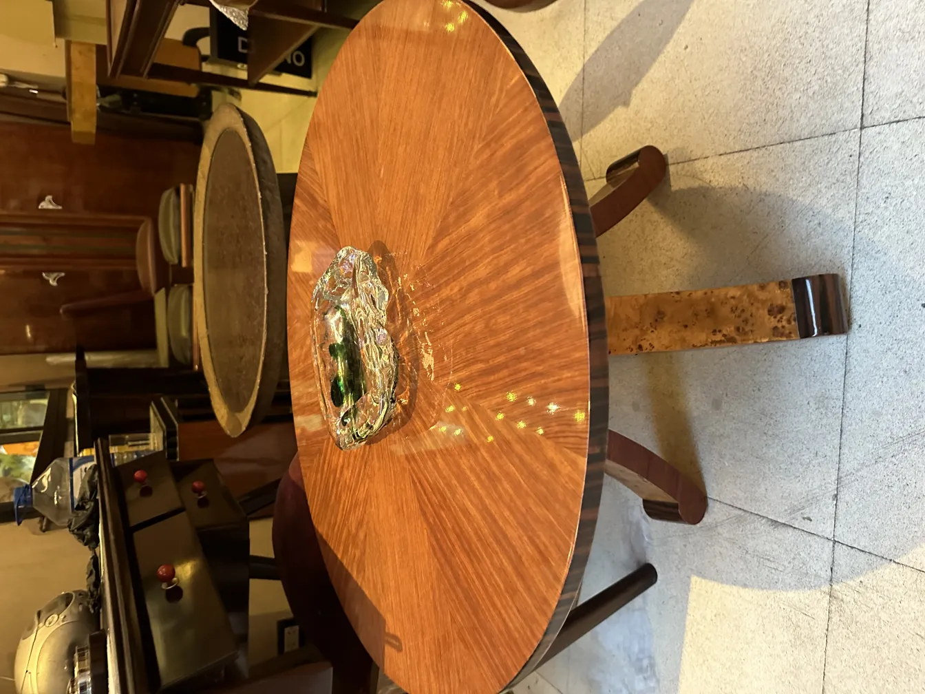 vassoio decorativo in vetro di murano con dettagli verdi