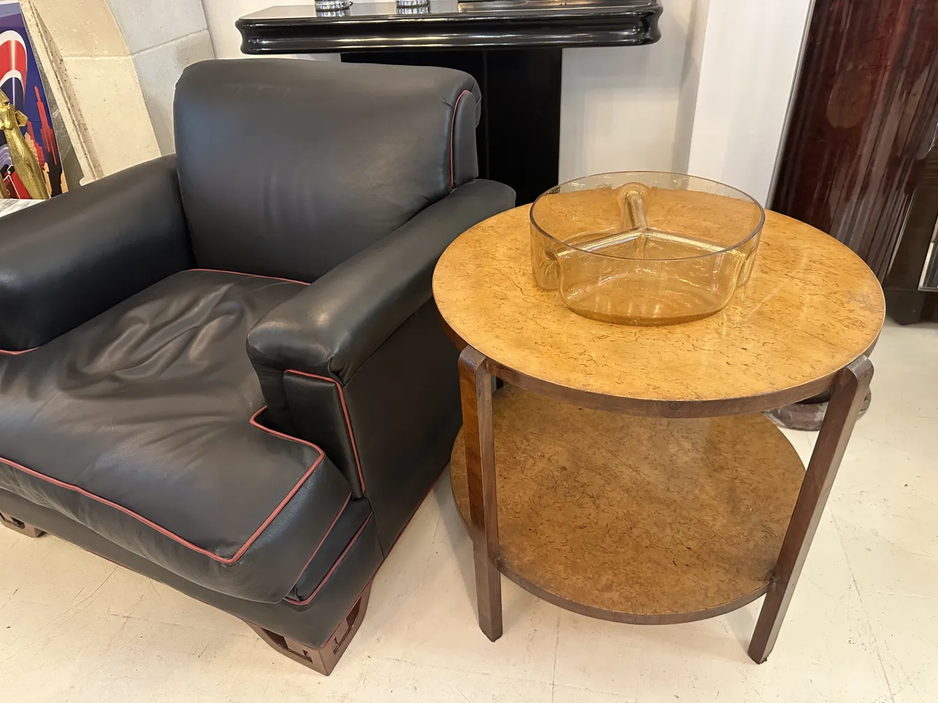 vetro di murano antico in forma decorativa con dettagli