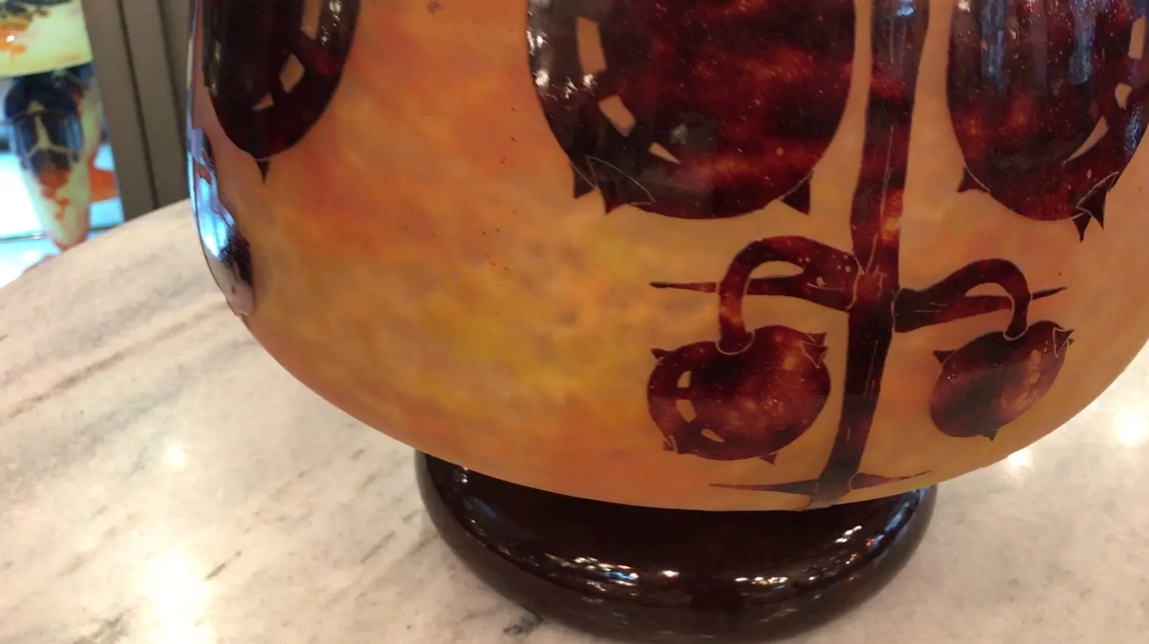 Signed glass Le Verre with warm color decorations, antique.