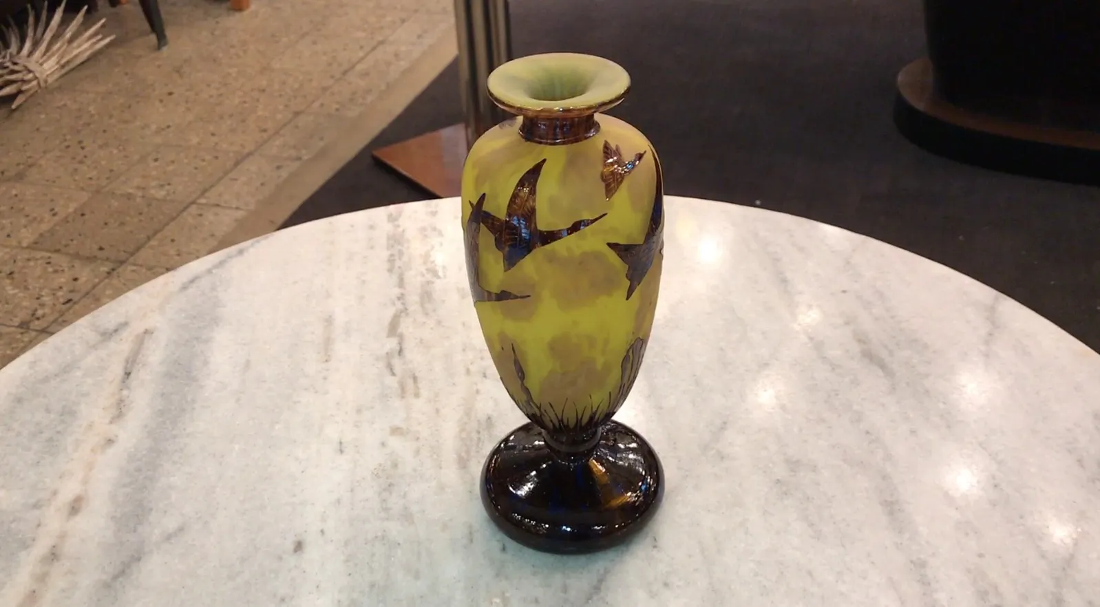 Antique signed glass vase Le Verre featuring birds