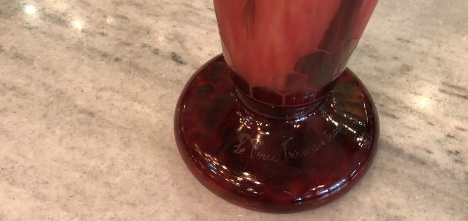 प्राचीन हस्ताक्षरित कांच Le Verre का प्रामाणिकता, पारंपरिक डिज़ाइन के साथ