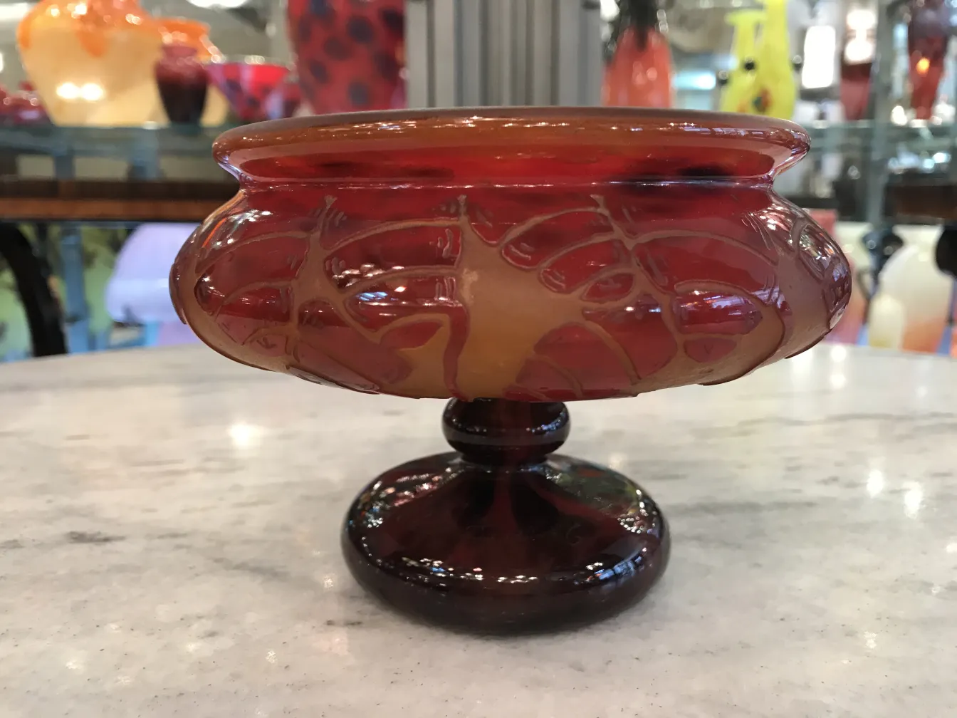 Vaso antico firmato Le Verre con tonalità colorate