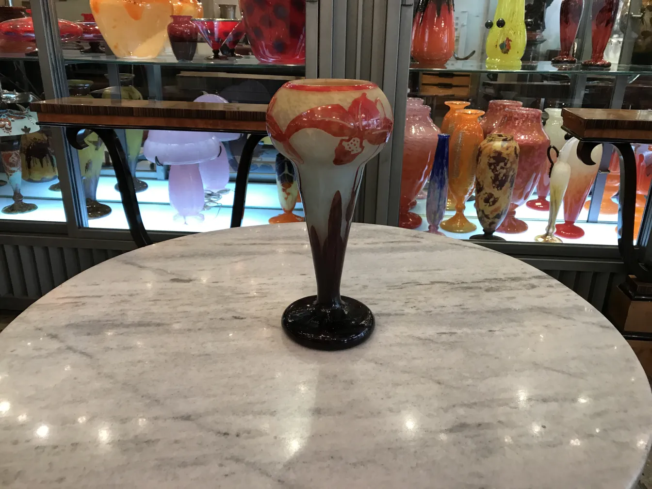 カラフルなアンティークサイン入りグラス（Le Verre）