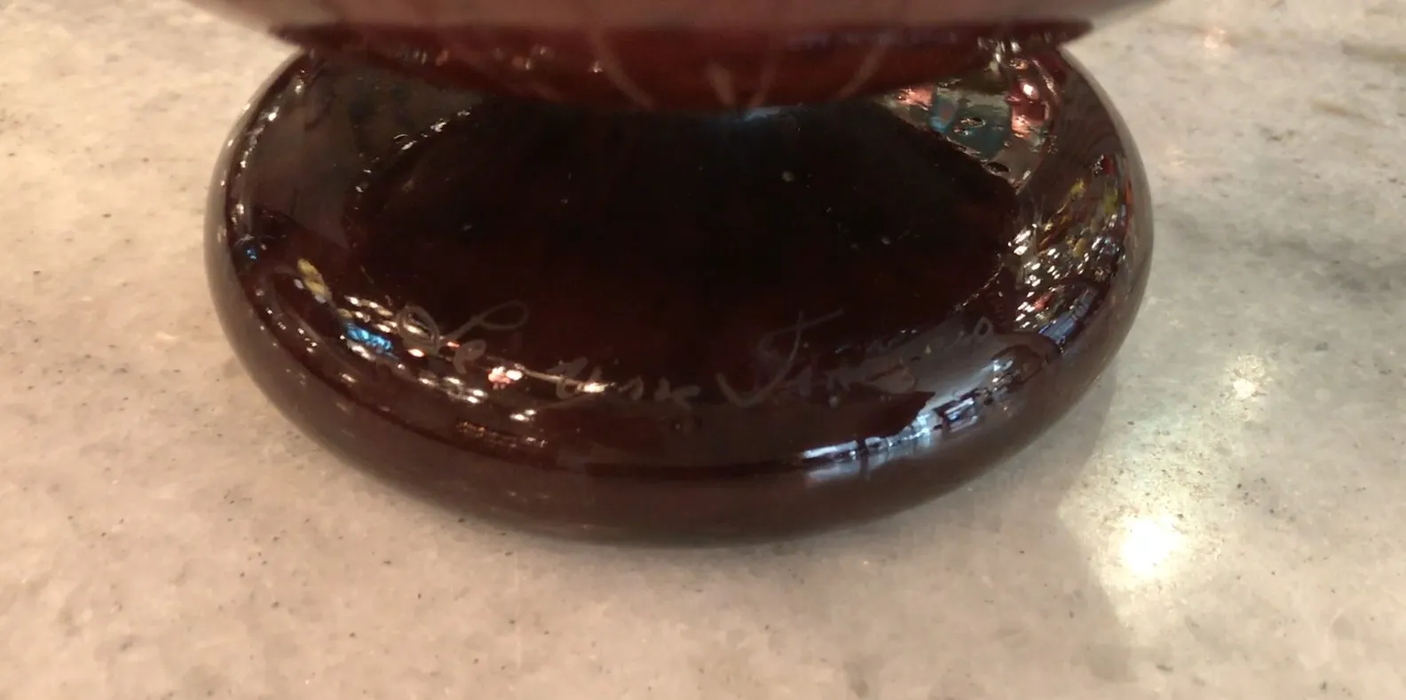 антикварное подписанное стекло Le Verre с уникальным знаком, классический дизайн.