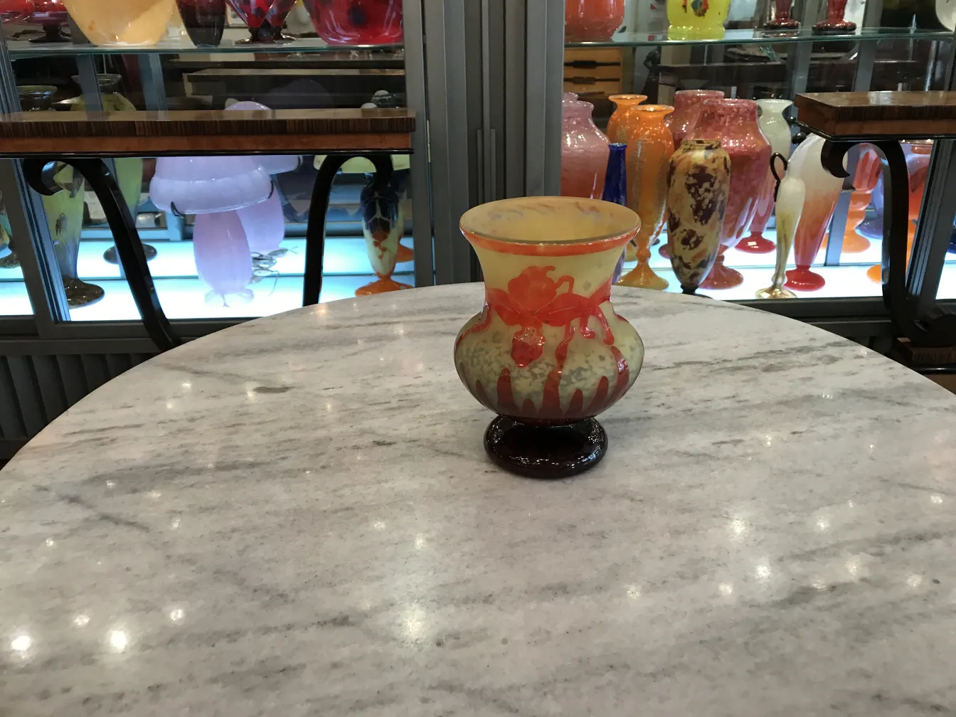 古董签名玻璃花瓶le verre色彩鲜艳