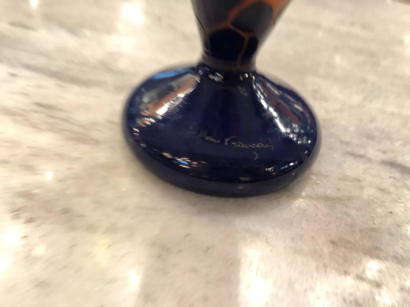 زجاج موقع Le Verre، آثار مع تفاصيل بصرية