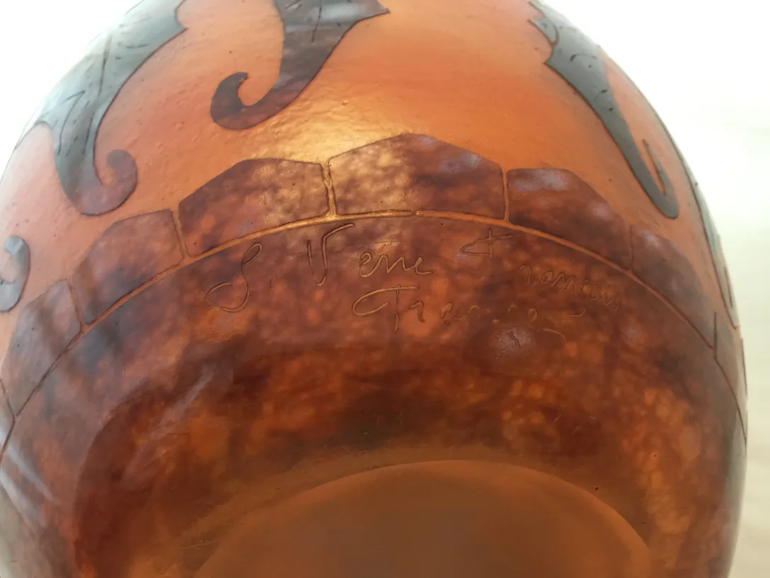 verre signé le verre, décoration artistique, style ancien