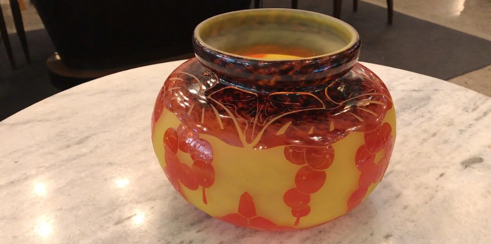 Antique signed glass Le Verre French with floral design in yellow and red